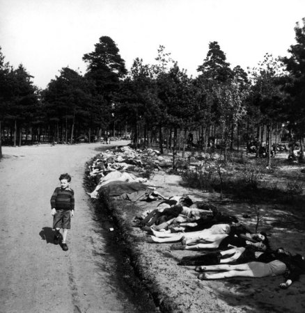 Берген-Бельзен нацистский лагерь смерти.