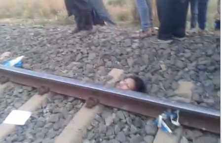 Труп женщины на железной дороге,суицид 