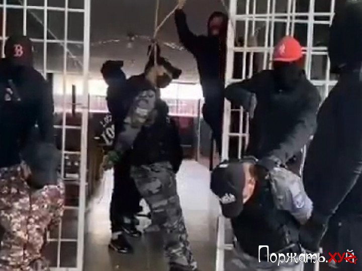 More Prison Guards Being Hung By Ecuadorian Inmates